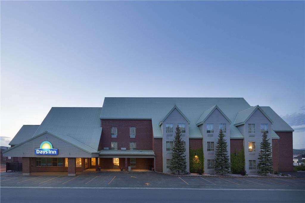 Days Inn By Wyndham Dalhousie Εξωτερικό φωτογραφία