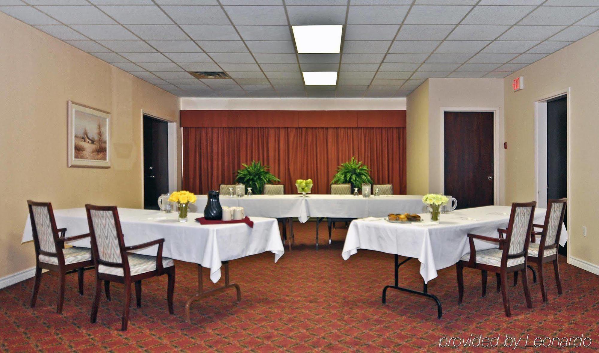 Days Inn By Wyndham Dalhousie Ανέσεις φωτογραφία